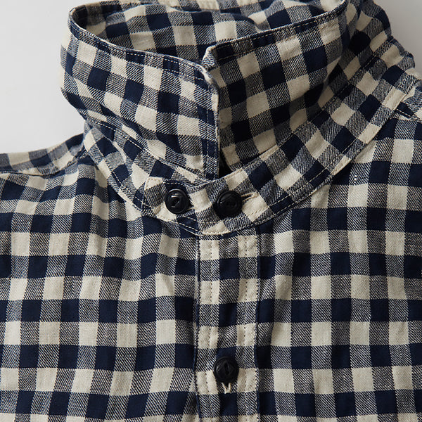 Blue-White Shirt Collar Detail